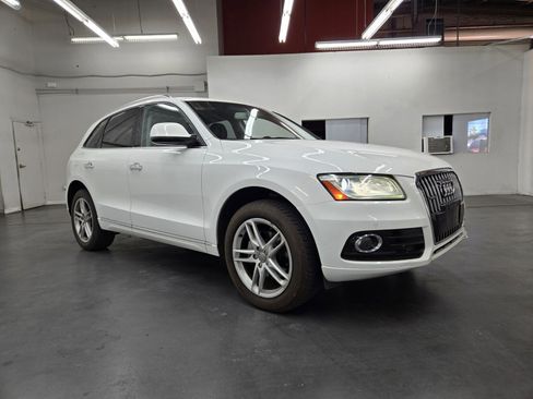 Used 2017 Audi Q5 2.0T Premium image 4