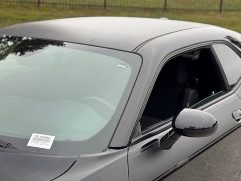 Used 2018 Dodge Challenger R/T w/ Quick Order Package 28P T/A image 10