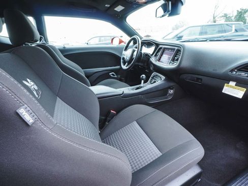 Used 2022 Dodge Challenger R/T Scat Pack image 32