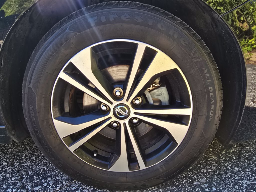 Used 2023 Nissan Sentra SV FWD image 18
