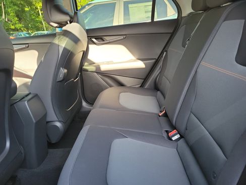 New 2026 Kia Niro LX FWD image 6