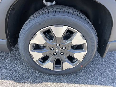 New 2026 Honda Pilot Elite image 9