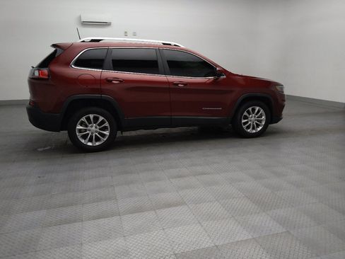Used 2019 Jeep Cherokee Latitude w/ Popular Appearance Group FWD image 10