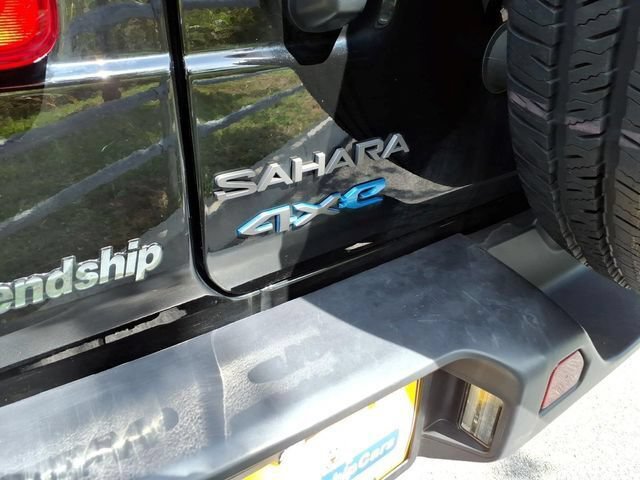 Used 2025 Jeep Wrangler Unlimited Sahara AWD/4WD image 14