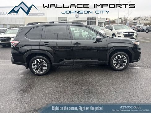 New 2026 Subaru Forester Premium image 1