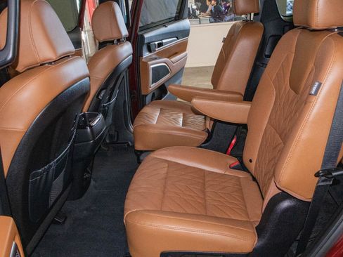 Used 2024 Kia Telluride EX X-Line AWD/4WD image 15