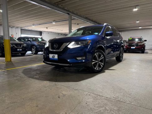 Used 2018 Nissan Rogue SL w/ Premium Package AWD/4WD image 1