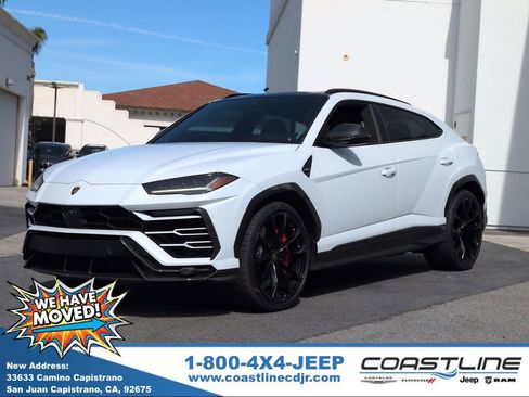 Used 2022 Lamborghini Urus image 1