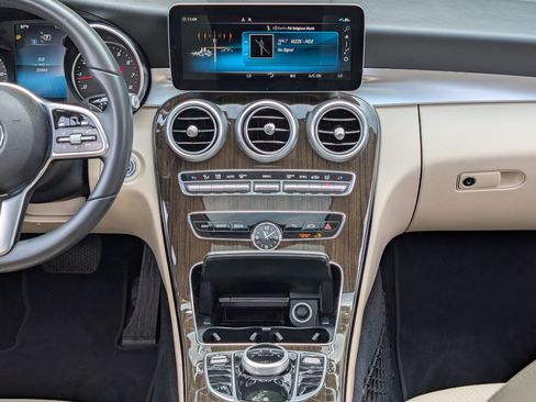 Used 2020 Mercedes-Benz C 300 Sedan image 27