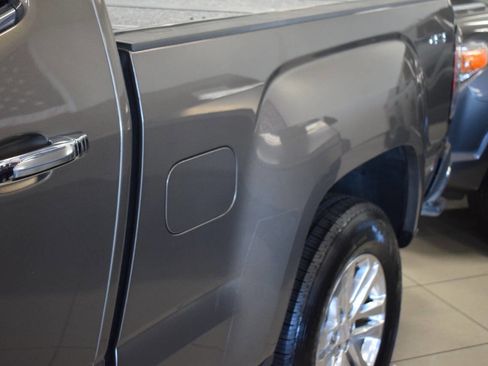 Used 2015 GMC Canyon SLT w/ Driver Alert Package image 23