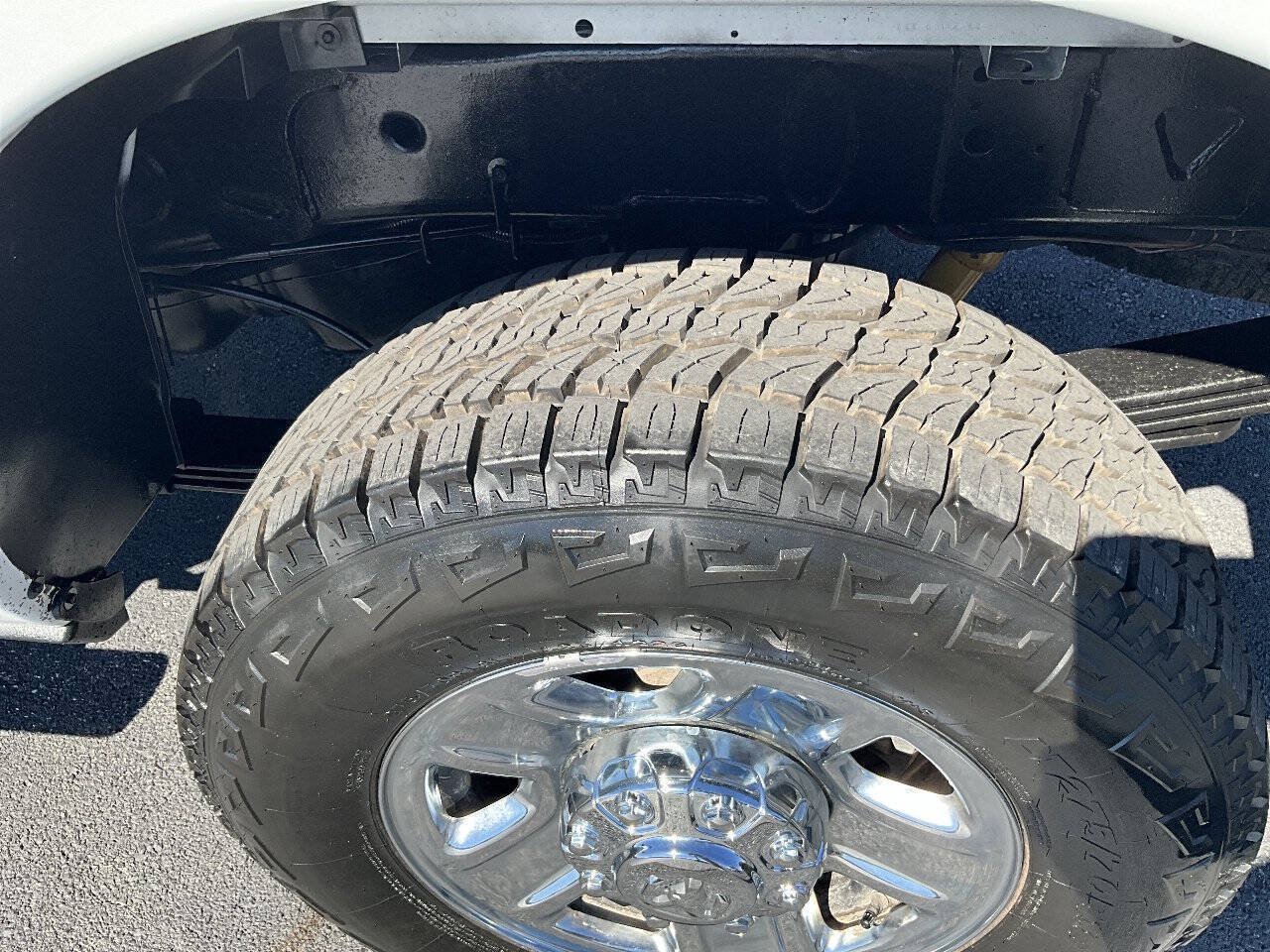Used 2021 RAM 3500 Tradesman w/ Chrome Appearance Group AWD/4WD image 27