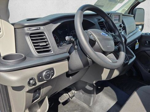 New 2025 Ford Transit 350 XL image 3
