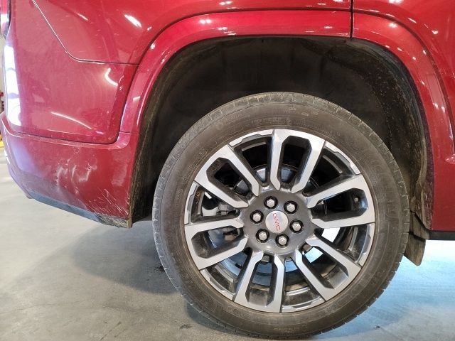 Used 2021 GMC Acadia Denali w/ Denali Technology Package AWD/4WD image 16
