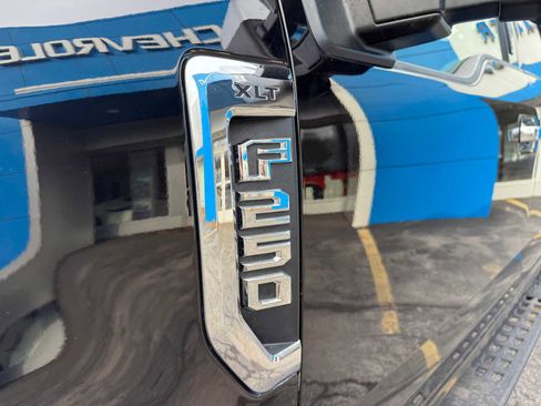 Used 2021 Ford F250 XLT w/ Tremor Off-Road Package image 56