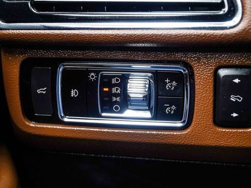 Used 2023 Lincoln Navigator Reserve AWD/4WD image 33