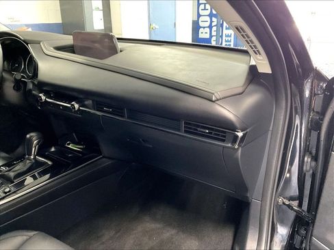 Used 2025 MAZDA CX-30 AWD 2.5 S w/ Preferred Package image 13