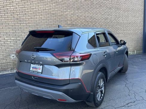Used 2023 Nissan Rogue S image 23