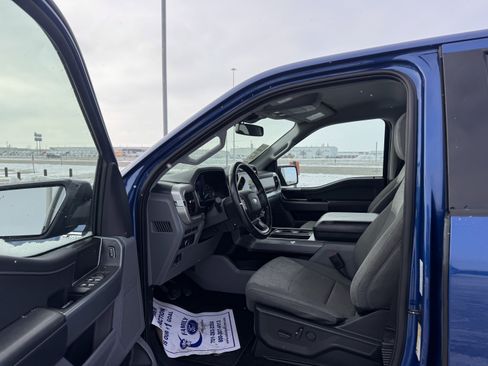 Used 2022 Ford F150 XLT w/ Equipment Group 302A High image 19