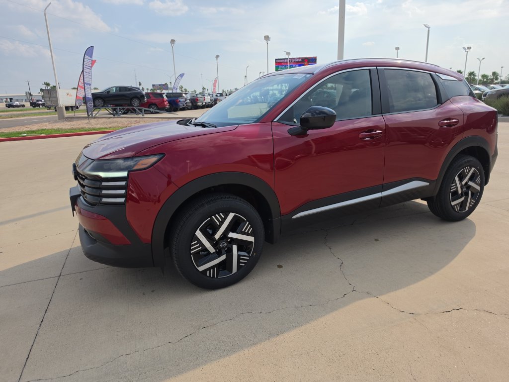 New 2027 Nissan Kicks SV FWD image 2