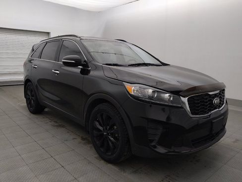 Used 2019 Kia Sorento S FWD image 11