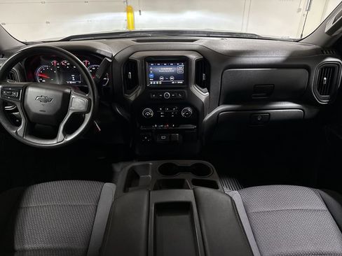 Used 2020 Chevrolet Silverado 1500 Custom Trail Boss w/ Custom Convenience Package AWD/4WD image 10