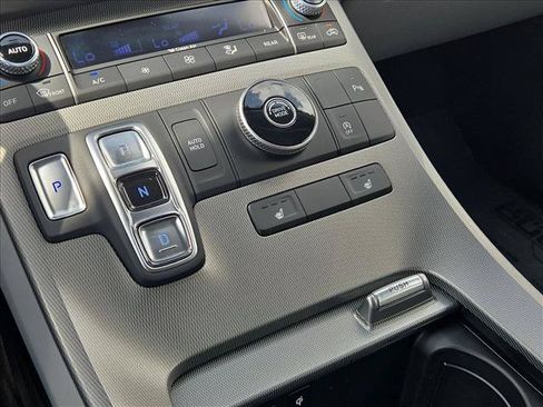 Used 2021 Hyundai Palisade SEL w/ Convenience Package FWD image 12