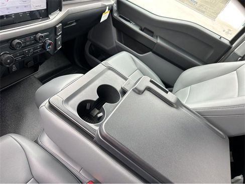 New 2025 Ford F150 XL w/ Equipment Group 103A High image 27
