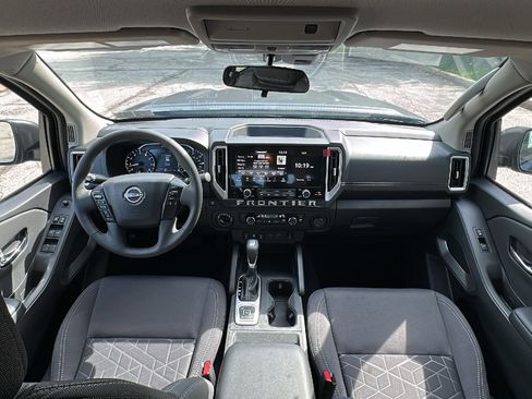 New 2026 Nissan Frontier SV w/ All-Weather Content Package AWD/4WD image 10