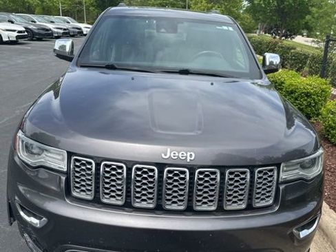 Used 2018 Jeep Grand Cherokee Overland image 1