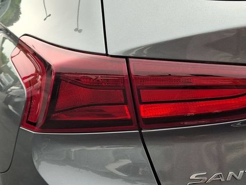 Used 2020 Hyundai Santa Fe SEL w/ Convenience Package AWD/4WD image 10