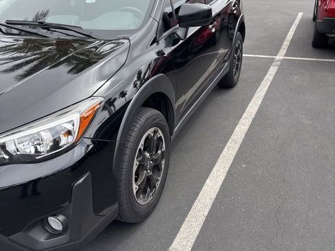 Used 2023 Subaru Crosstrek 2.0i Premium AWD/4WD image 2