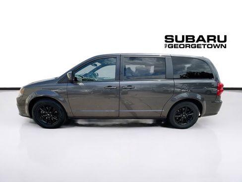 Used 2019 Dodge Grand Caravan GT FWD image 4