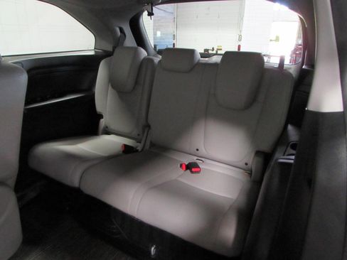 Used 2024 Honda Odyssey EX-L image 15
