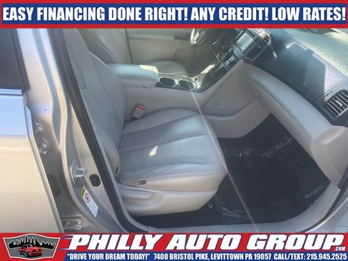 Used 2013 Toyota Venza LE w/ LE Preferred Pkg image 13