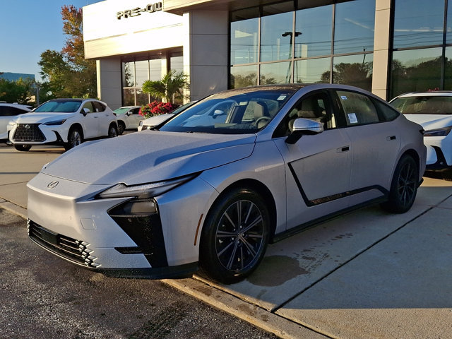 New 2026 Lexus ES 500e w/ Convenience Package AWD/4WD image 2