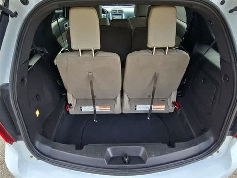 Used 2014 Ford Explorer XLT w/ Equipment Group 202A image 34