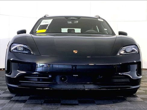 New 2026 Porsche Taycan 4S AWD/4WD image 10