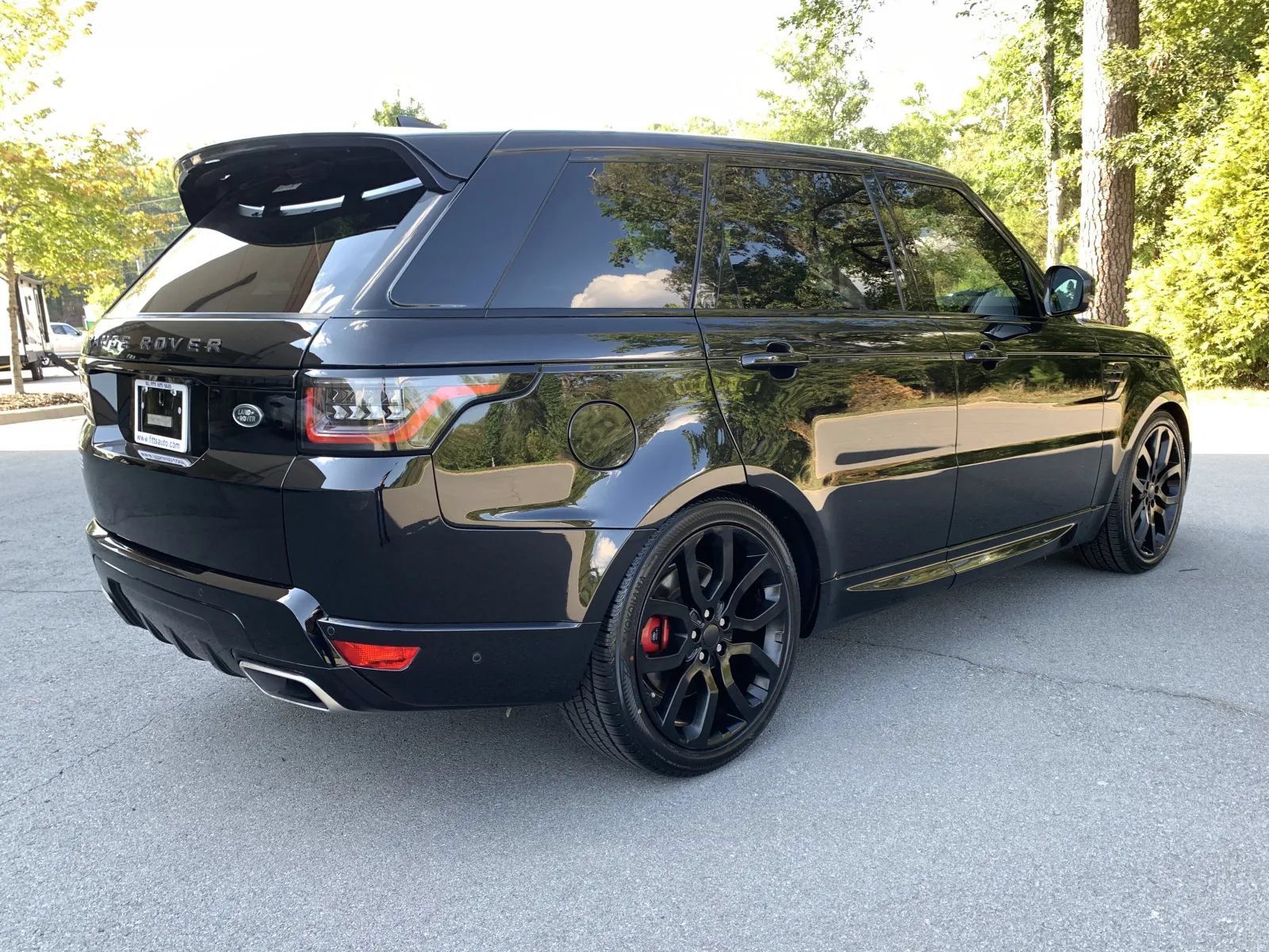 Used 2019 Land Rover Range Rover Sport Supercharged AWD/4WD image 7