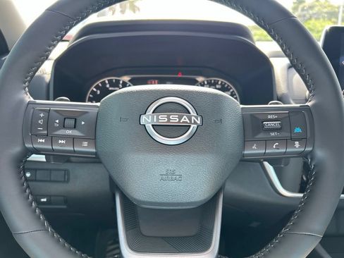 Used 2026 Nissan Rogue SV FWD image 23
