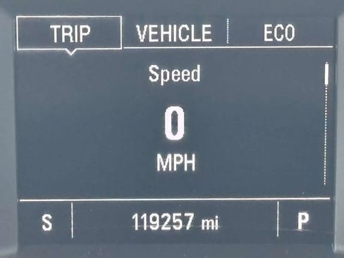 Used 2020 Chevrolet Malibu LT FWD image 18