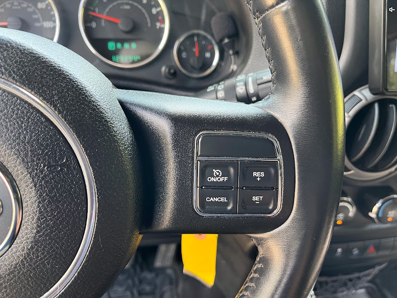 Used 2016 Jeep Wrangler Unlimited Sport w/ Quick Order Package 24S AWD/4WD image 15