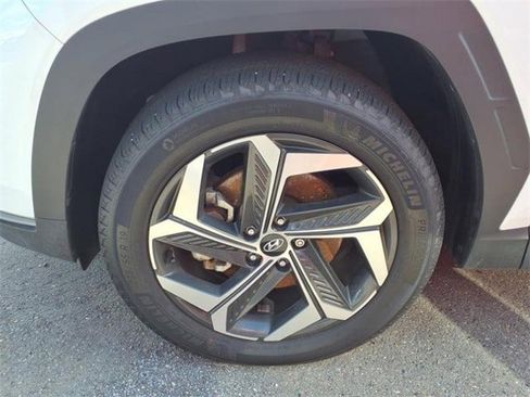 Used 2023 Hyundai Tucson SEL w/ Convenience Package image 4