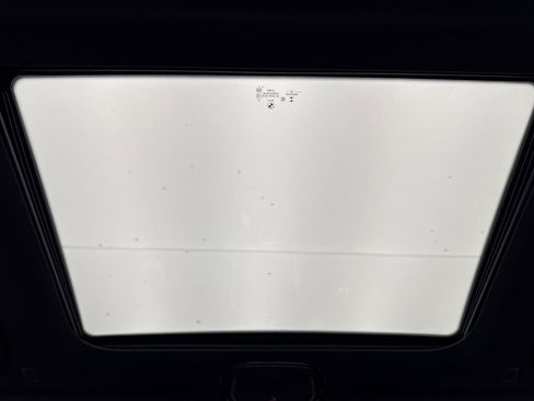 Used 2021 BMW 330i xDrive Sedan image 19