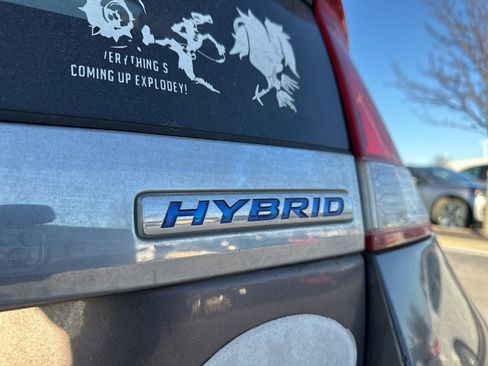 Used 2013 Honda Insight EX image 5