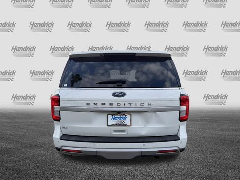 Used 2022 Ford Expedition XLT AWD/4WD image 8