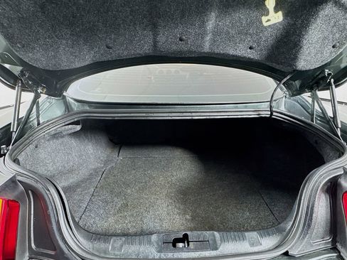 Used 2015 Ford Mustang Premium image 32