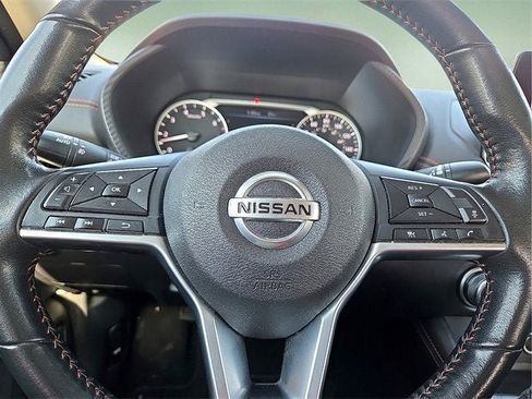 Used 2023 Nissan Sentra SR w/ SR Premium Package image 24