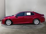 Used 2019 Toyota Camry LE image 2