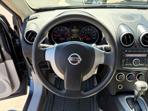 Used 2015 Nissan Rogue S FWD image 14