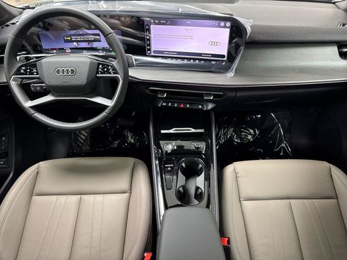 New 2026 Audi Q3 quattro 2.0T AWD/4WD image 12